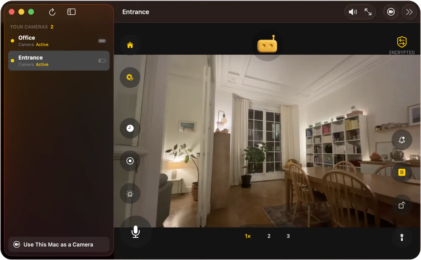 RECAM on a Mac: two cameras in the sidebar, the Entrance camera live